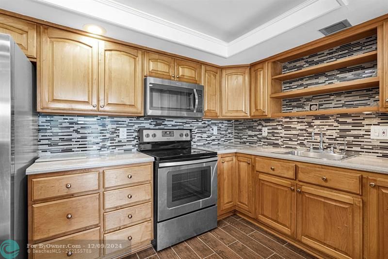 Updated Kitchen with Stainless Steel Appliances