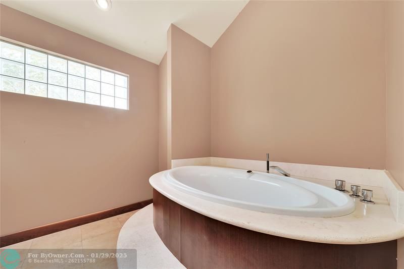 2631 Okeechobee Lane, Fort Lauderdale, Florida image 23
