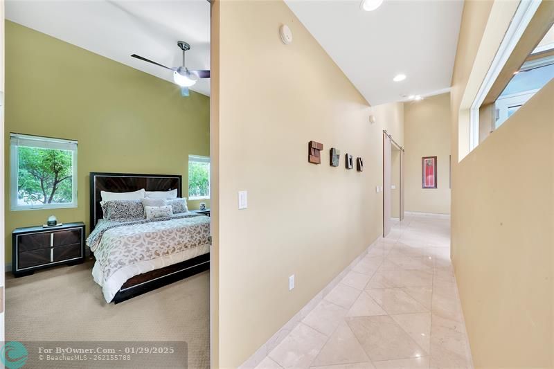 2631 Okeechobee Lane, Fort Lauderdale, Florida image 30