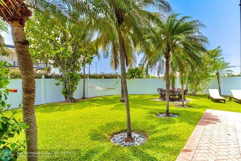 355 Virginia St #1, Hollywood, Florida image 4
