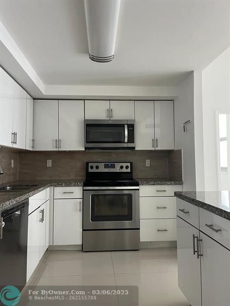 19380 Collins Ave #516, Sunny Isles Beach, Florida image 9