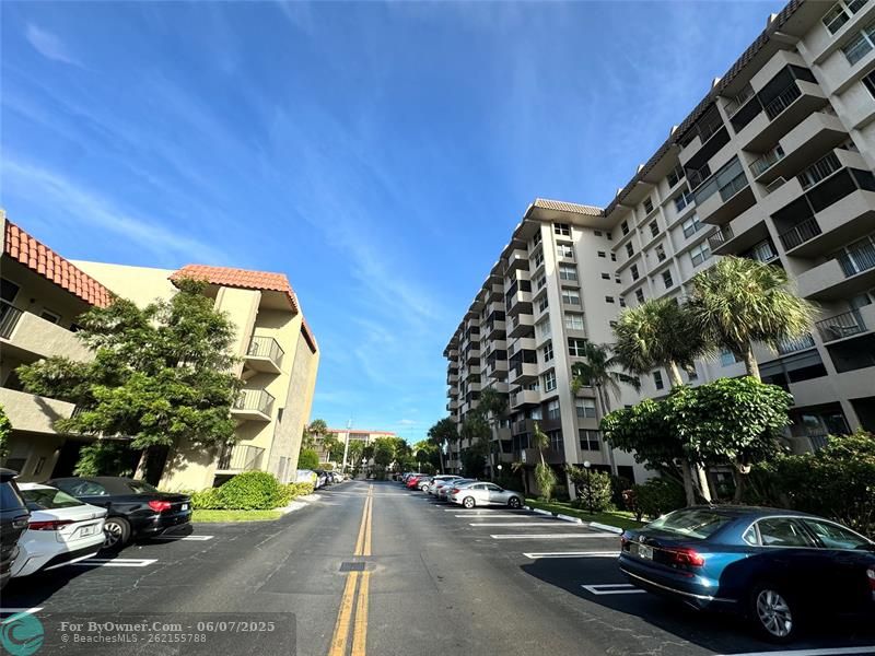 777 S Federal Hwy #RPH11, Pompano Beach, Florida image 35
