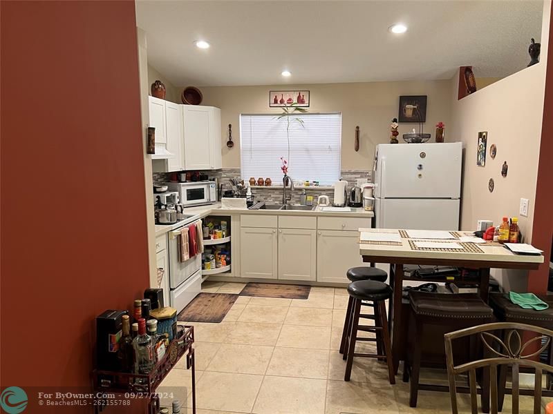 10840 NW 45th St, Coral Springs, Florida image 18