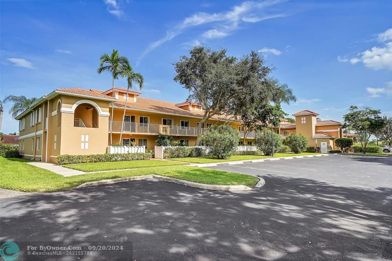 5876 Regal Glen Drive #201, Boynton Beach, Florida image 2
