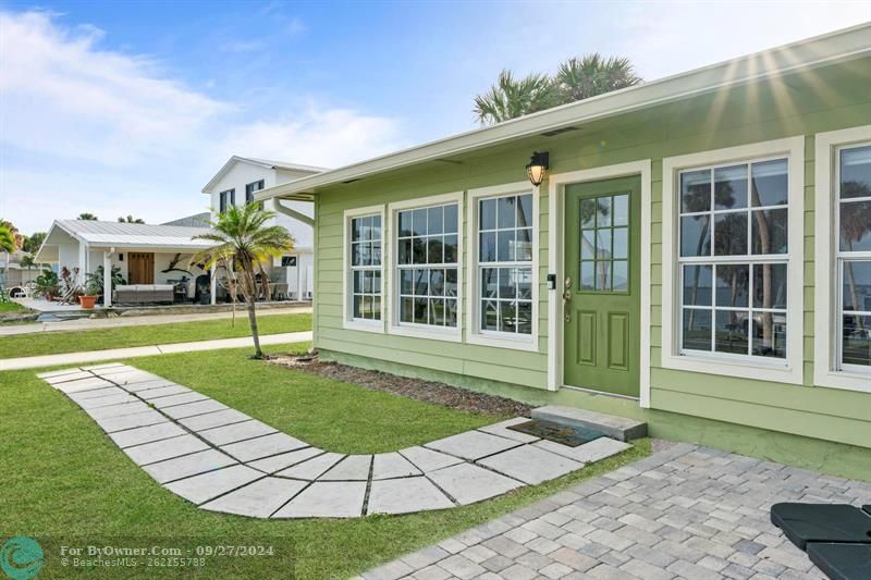 8307 S Indian River Dr, Fort Pierce, Florida image 5
