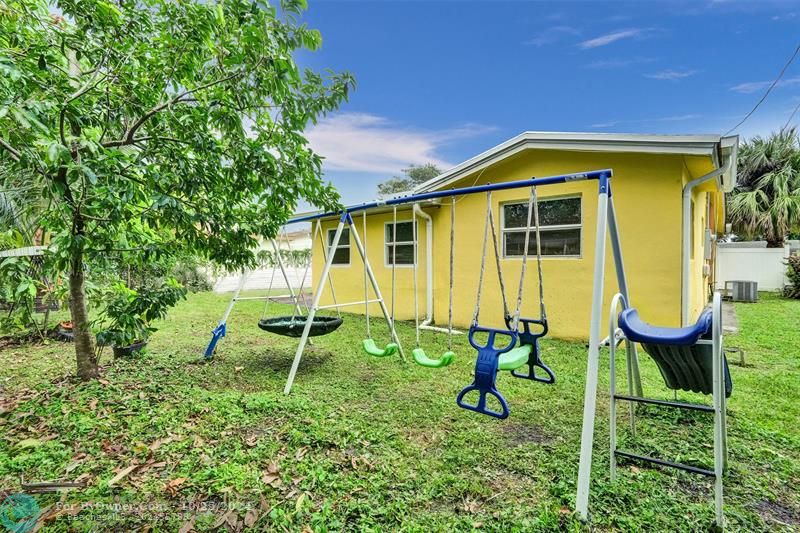 Single Family, Lauderhill, Florida image 5