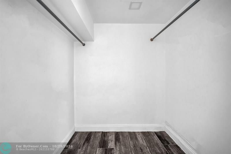 Master Walking closet