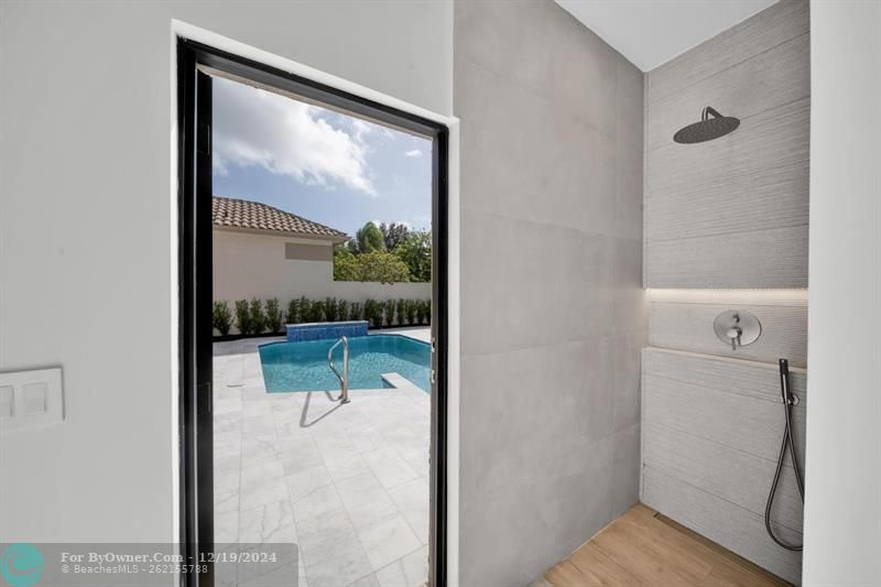 pool bathroom