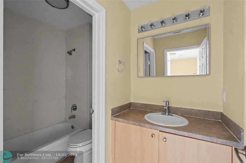 20445 NW 15th Ave #6, Miami, Florida image 17