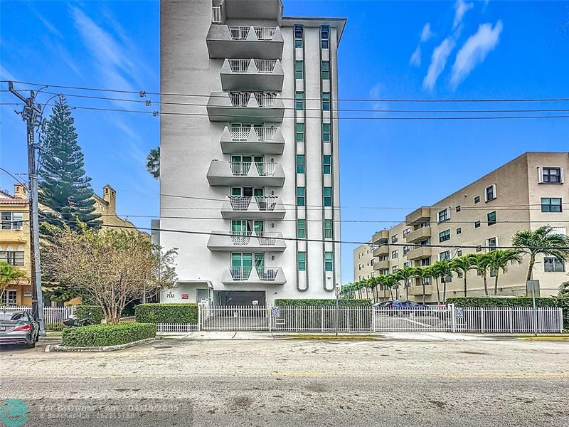 7133 Bay Dr #705, Miami Beach, Florida image 50