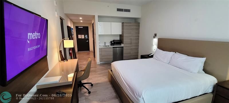 777 N Ocean Dr #S414, Hollywood, Florida image 4