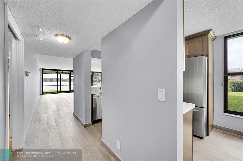 5801 Coral Lake Dr #101, Pompano Beach, Florida image 6