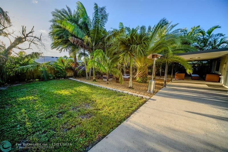 122 Sevilla Ave, Royal Palm Beach, Florida image 20