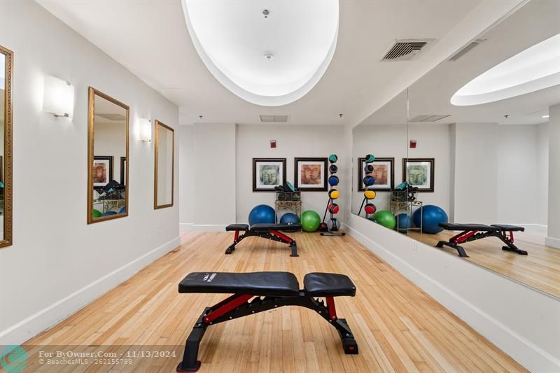 1830 Radius Dr #605, Hollywood, Florida image 33
