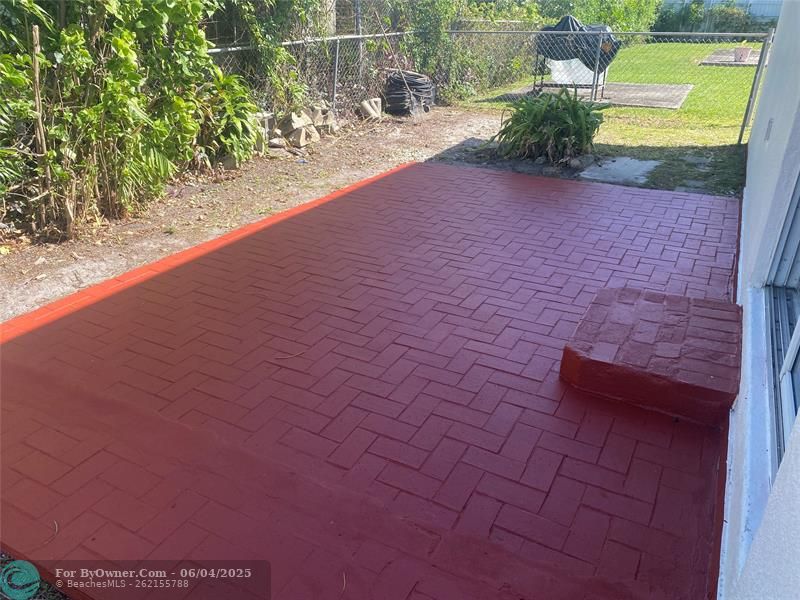 8221 NW 14th Pl, Miami, Florida image 27