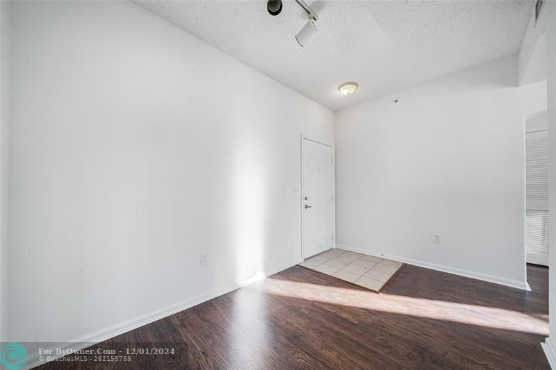 533 NE 3rd Ave #541, Fort Lauderdale, Florida image 15