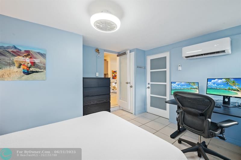 539 NE 16th St, Fort Lauderdale, Florida image 24