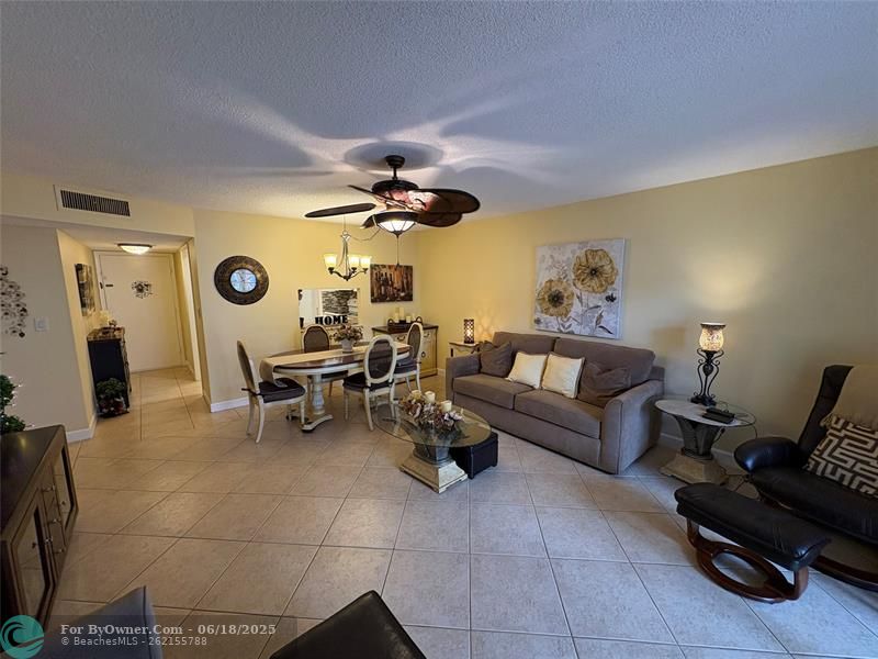 4881 NW 22nd St #A15, Fort Lauderdale, Florida image 4