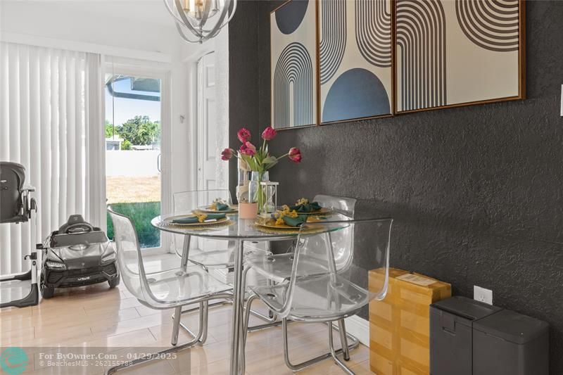 2431 Grant St, Hollywood, Florida image 35