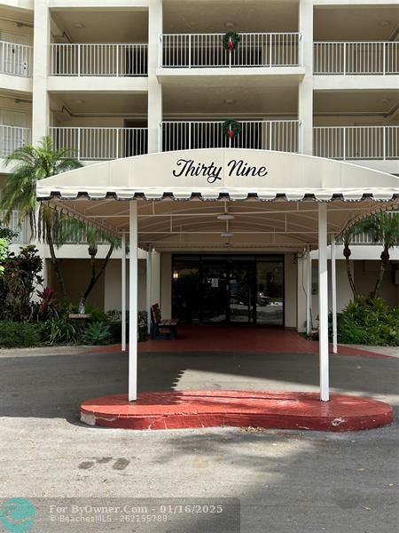 2940 N Course Dr #507, Pompano Beach, Florida image 2