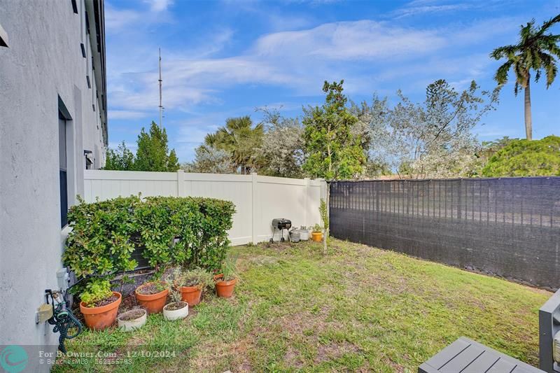 20313 NW 4th Ct #20313, Miami, Florida image 4