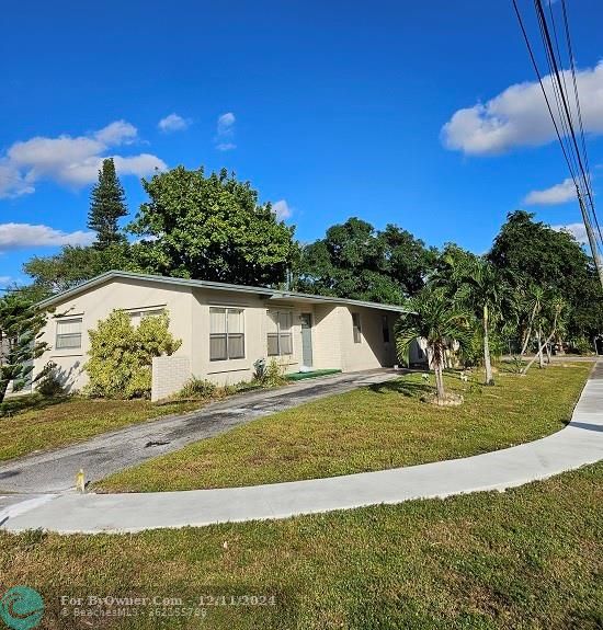 670 SW 28th Ter, Fort Lauderdale, Florida image 21