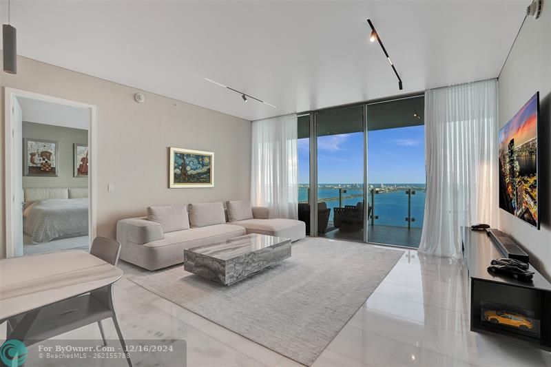 700 NE 26th Ter #4702, Miami, Florida image 9