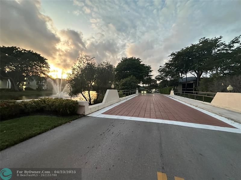 8076 NW 15th Mnr #8076, Plantation, Florida image 42