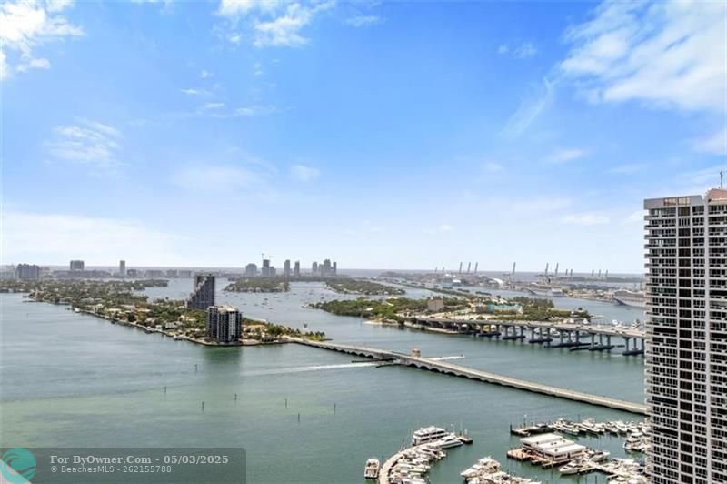 488 NE 18th St #2010, Miami, Florida image 4