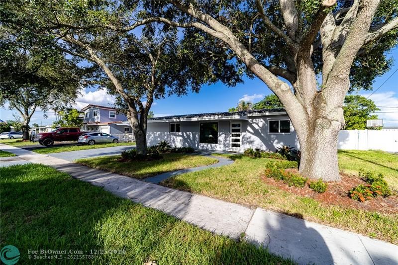 131 NW 72nd Way, Hollywood, Florida image 4