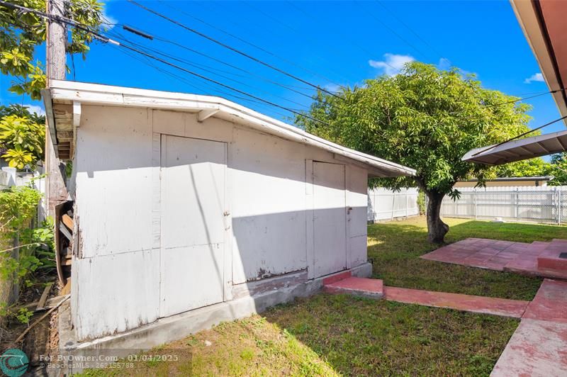 4381 SW 5th Ter, Miami, Florida image 27