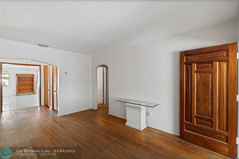 4381 SW 5th Ter, Miami, Florida image 8