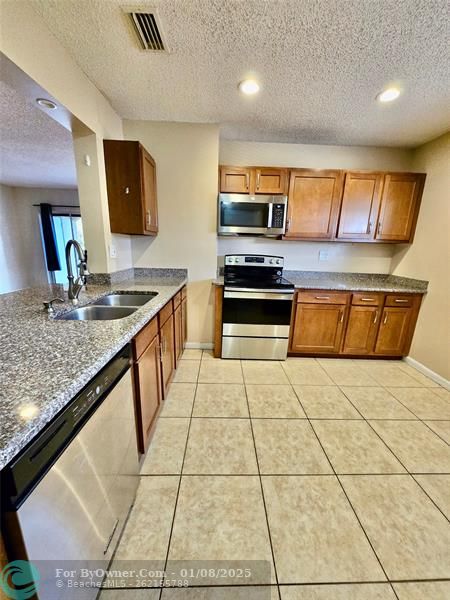 12137 Royal Palm Blvd #5E, Coral Springs, Florida image 4