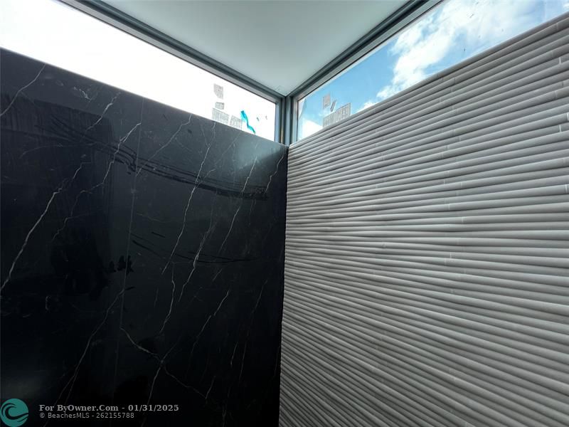 2880 NE 28th St, Fort Lauderdale, Florida image 43