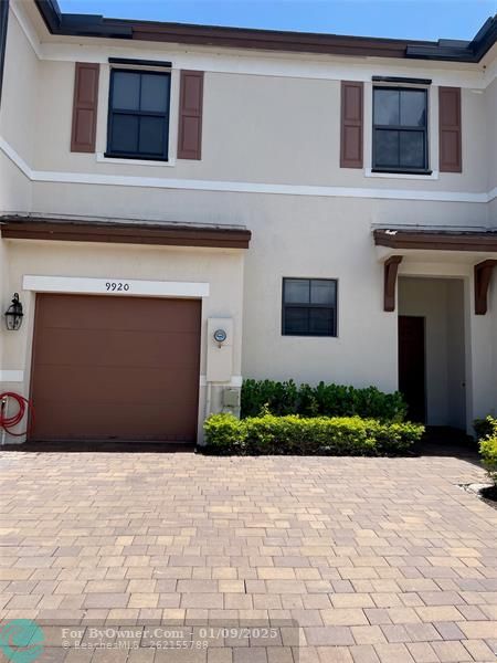 9920 SW 231st Ln, Miami, Florida image 2