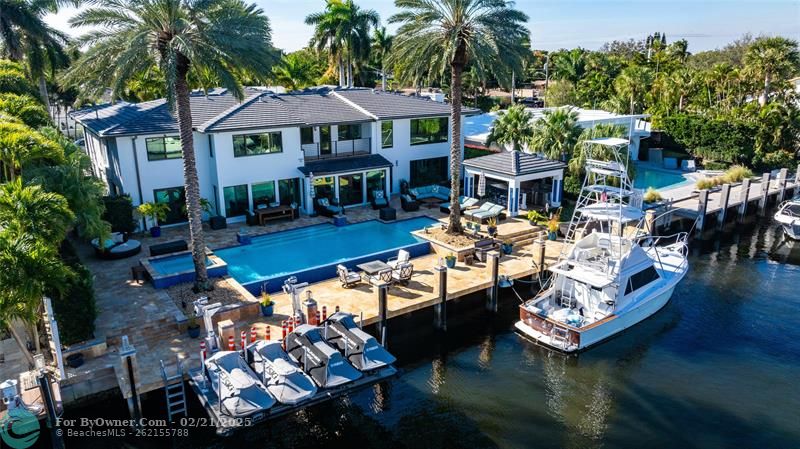 2817 NE 26th Ct, Fort Lauderdale, Florida image 4