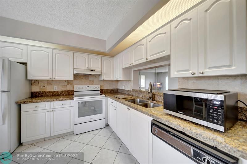 900 SW 128th Ave #308 D, Pembroke Pines, Florida image 22