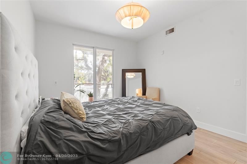 652 NE 63rd St #204, Miami, Florida image 23