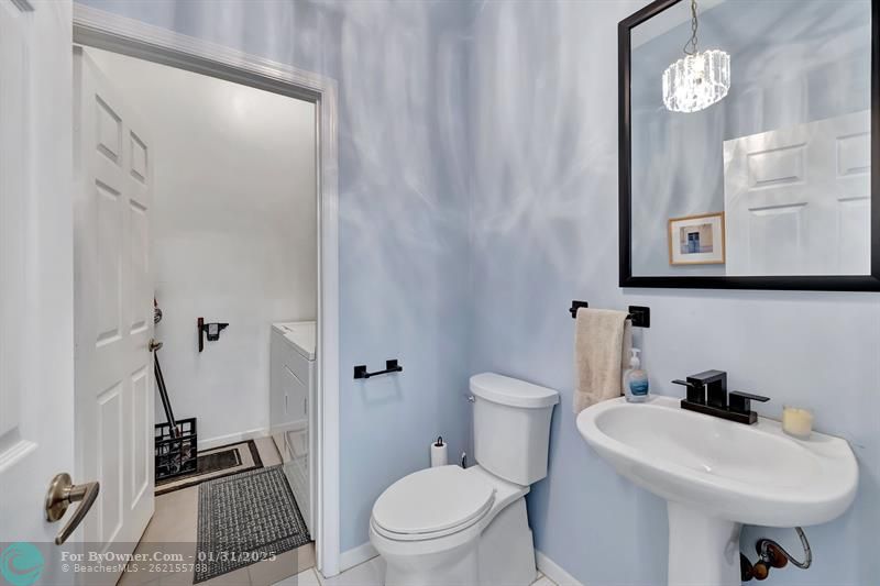 Laundry & Powder room