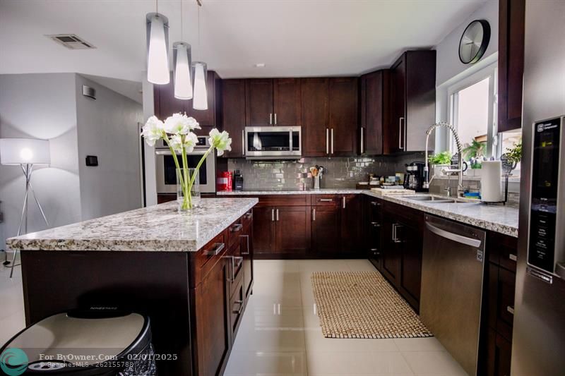 217 S 57th Ter, Hollywood, Florida image 3