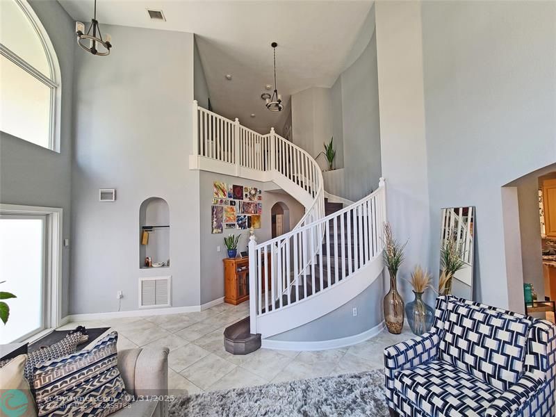 2106 NE 38th Rd, Homestead, Florida image 17