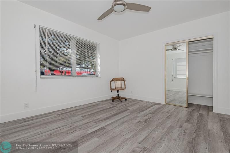 1615 Shenandoah St, Hollywood, Florida image 18