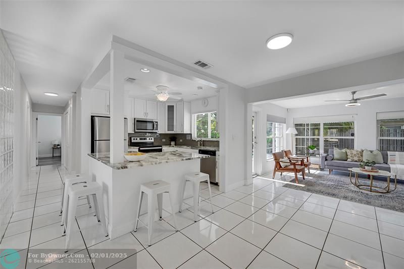 256 SW 11th St, Pompano Beach, Florida image 11