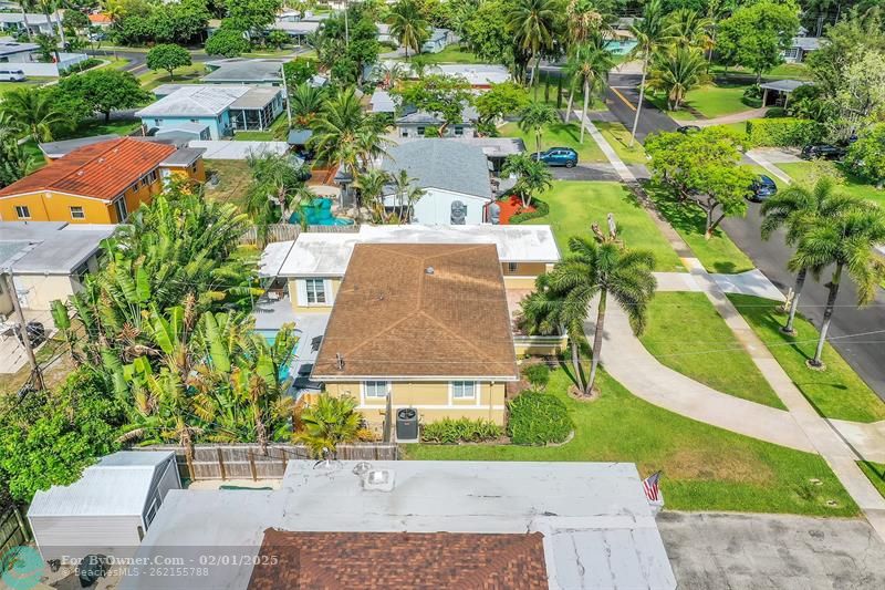 256 SW 11th St, Pompano Beach, Florida image 37