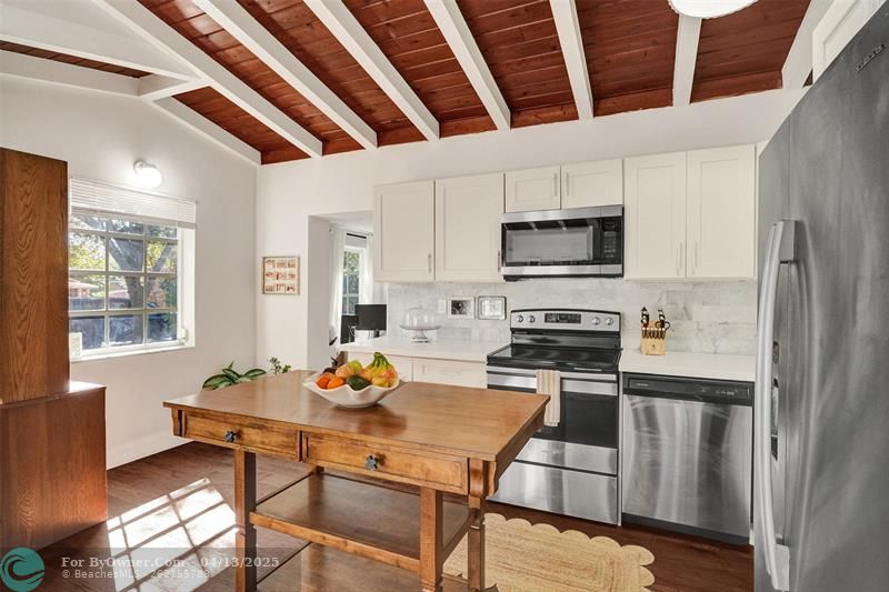 4441 SW 10th St, Miami, Florida image 12