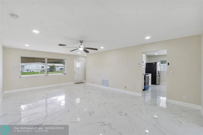 8961 NW 12th St, Plantation, Florida image 5
