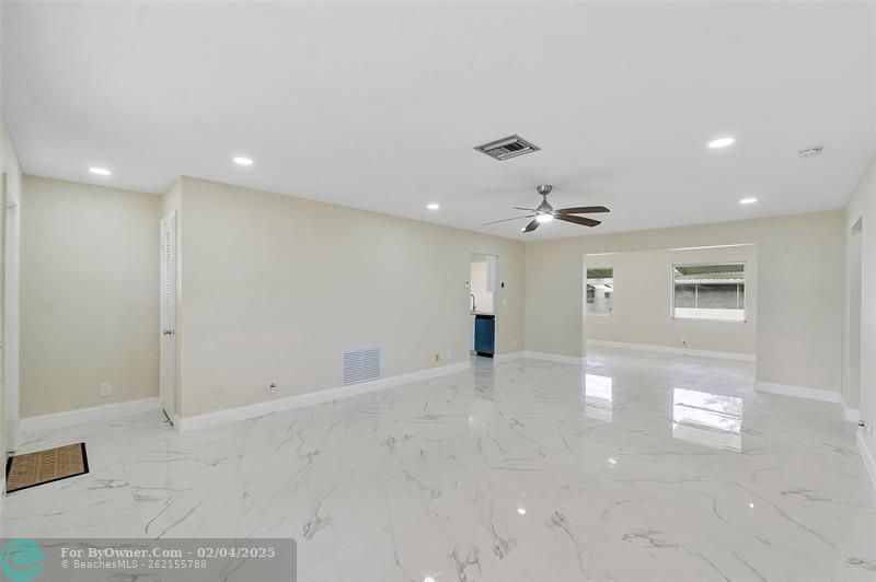 8961 NW 12th St, Plantation, Florida image 9