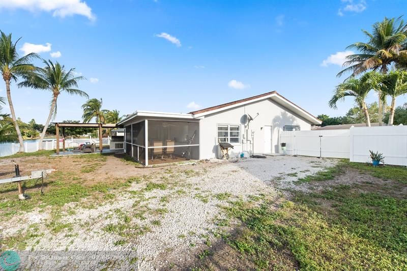 3381 NW 67th St, Fort Lauderdale, Florida image 28