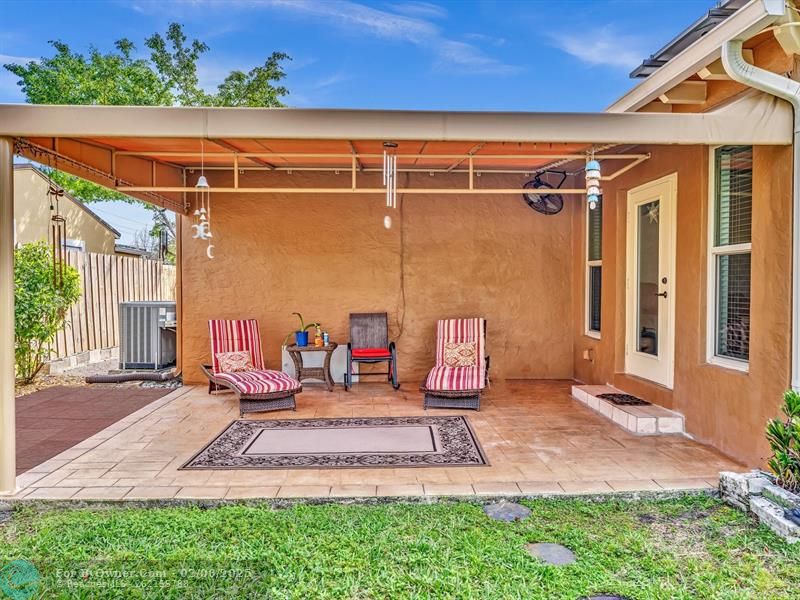 1517 Plunkett St, Hollywood, Florida image 34