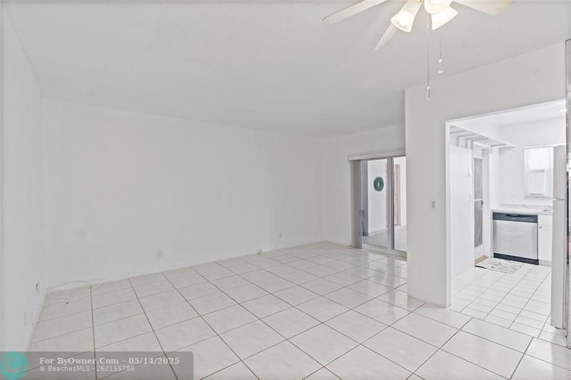721 NE Atlantic Shores #110, Hallandale Beach, Florida image 17